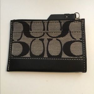 Women’s Coach wallet/coin purse